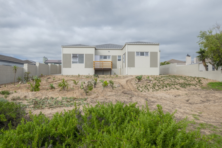 4 Bedroom Property for Sale in Country Club Western Cape